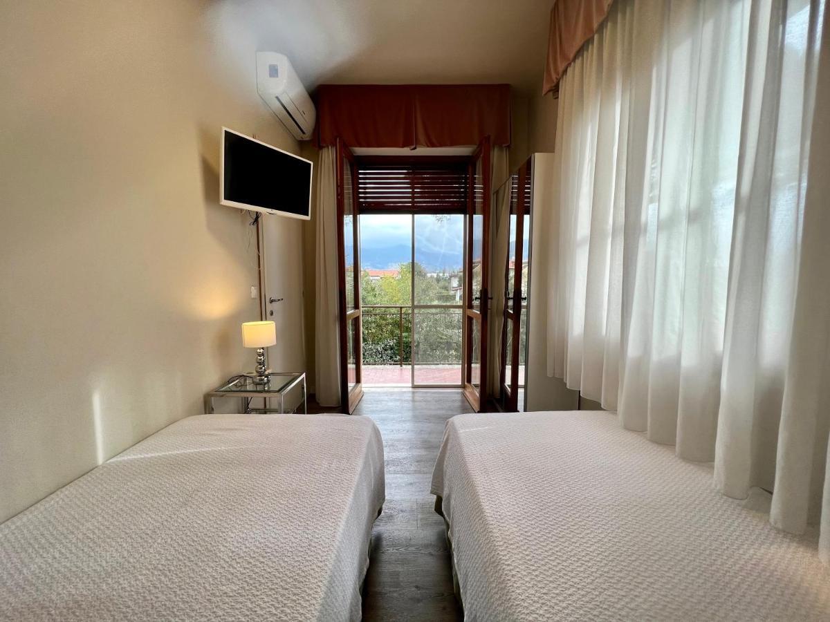 Villa Allende In Forte Dei Marmi Eksteriør bilde